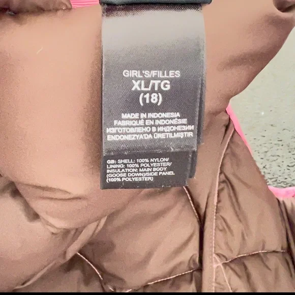 ‼️SOLD‼️ THE NORTH FACE PINK 550 GOOSE DOWN PUFFER VEST - Picture 10 of 12